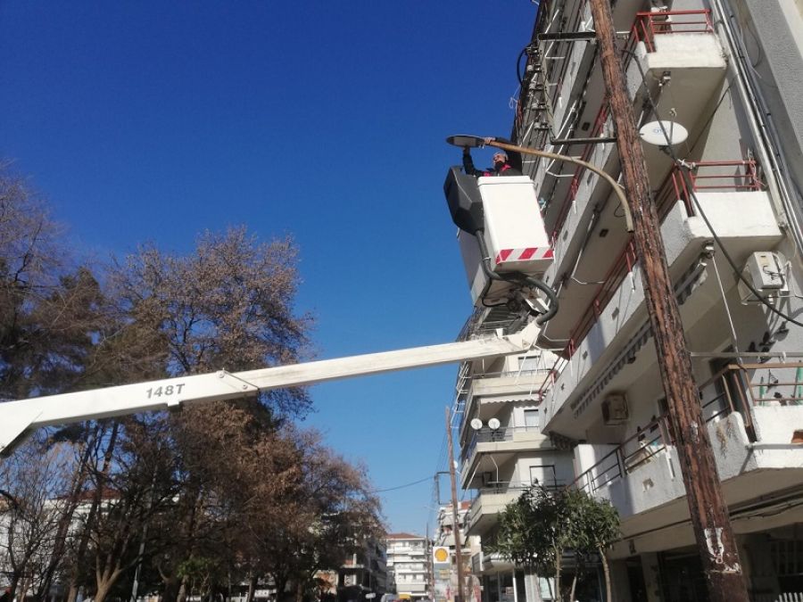 Ενεργειακή και αισθητική αναβάθμιση του δικτύου φωτισμού σε 11 δρόμους της Καρδίτσας