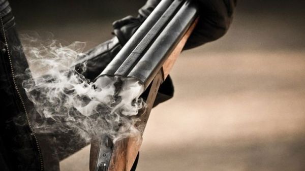 Μαγνησία: Πυροβολισμός στον αέρα με τα σκάγια να "προσγειώνονται" στο κεφάλι περαστικής