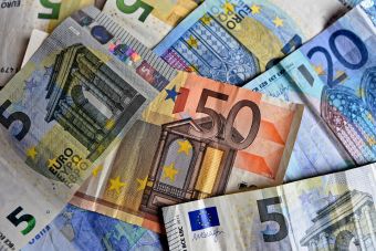 Πληρωμές 4,6 εκατ. ευρώ ως προκαταβολή για κρατική αρωγή σε επιχειρήσεις και αγροτικές εκμεταλλεύσεις