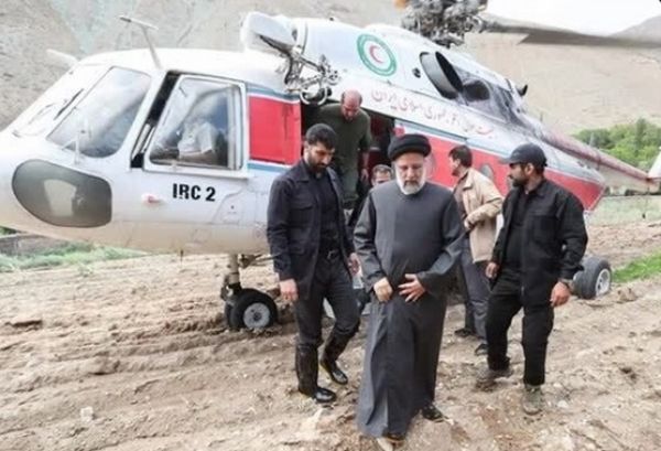 Ιράν: "Ατύχημα" με προεδρικό ελικόπτερο, ασάφεια σχετικά με την τύχη του Ραϊσί