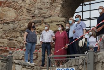 Επίσκεψη της Υπ. Πολιτισμού Λίνας Μενδώνη στο Αρχαίο Θέατρο Λάρισας