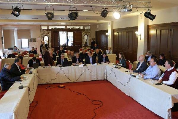 Πραγματοποιήθηκε στα Καλύβια Φυλακτής η 5η συνεδρίαση της Επιτροπής Καθοδήγησης και της Ομάδας Συντονισμού του ΕΑΠ Αγράφων