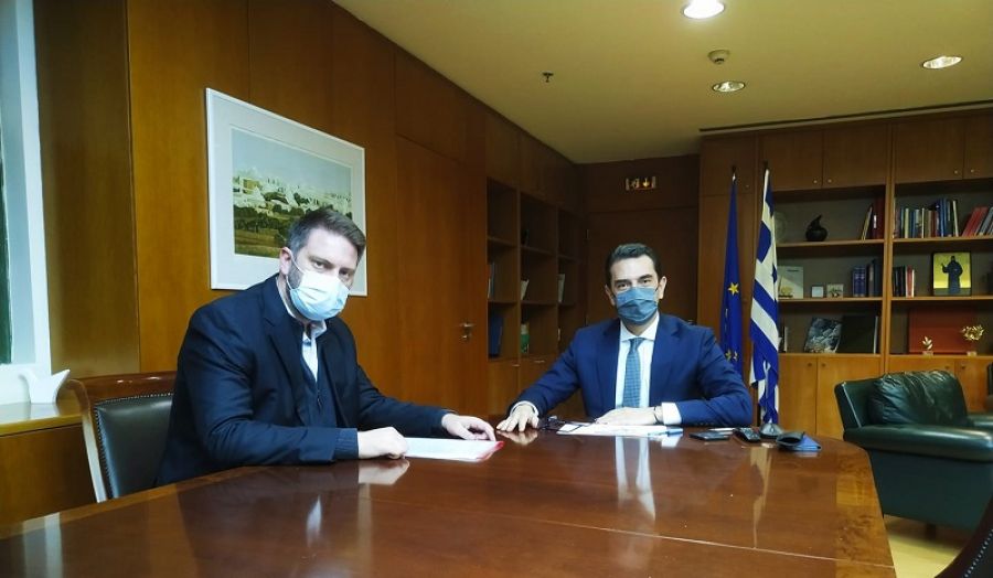 Συνάντηση του Δημάρχου Αργιθέας Α. Στεργίου με τον Υπουργό Περιβάλλοντος και Ενέργειας Κ. Σκρέκα