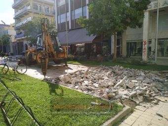Ξεκίνησαν τα έργα ανάπλασης στην κεντρική πλατεία της Καρδίτσας (+Φώτο +Βίντεο)