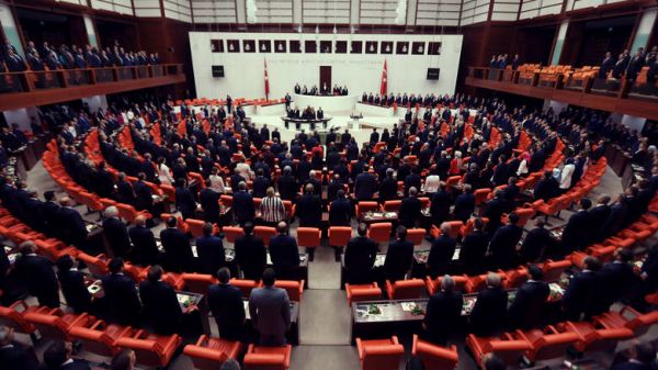 «Ναι» από την τουρκική Εθνοσυνέλευση για αποστολή στρατού στη Λιβύη