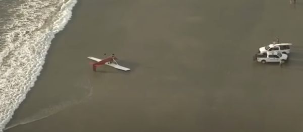 ΗΠΑ: Συντριβή ιδιωτικού αεροσκάφους σε παραλία της Καλιφόρνια - Νεκρός πρώην Δήμαρχος (+Βίντεο)