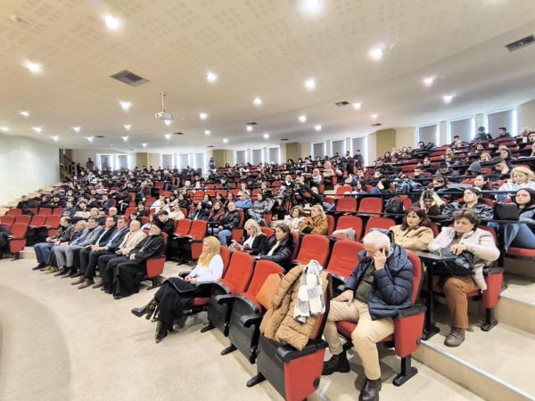 Οι κίνδυνοι του διαδικτύου αναδείχθηκαν στην εκδήλωση της Διεύθυνσης Δ/θμιας Εκπαίδευσης Καρδίτσας (+Φωτο)