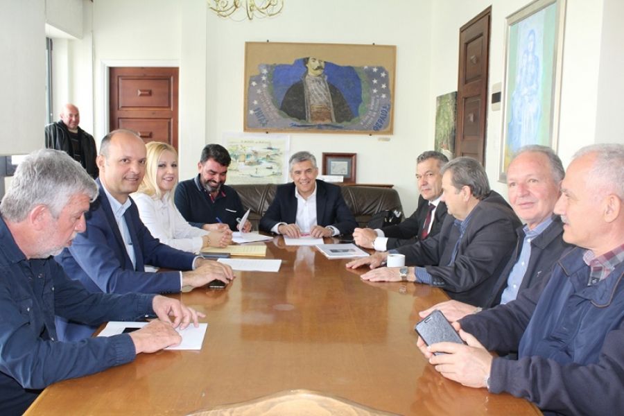 Υπογραφές συμβάσεων για δύο οδικά έργα στο Δήμο Νότιου Πηλίου