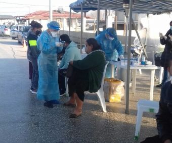 4 θετικά κρούσματα κορονοϊού στον οικισμό Ρομά στη Μαύρικα