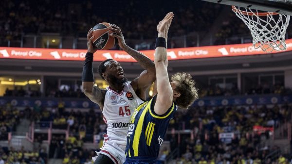 Euroleague: Το σερί νικών του Ολυμπιακού σταμάτησε στην έδρα της Φενέρ
