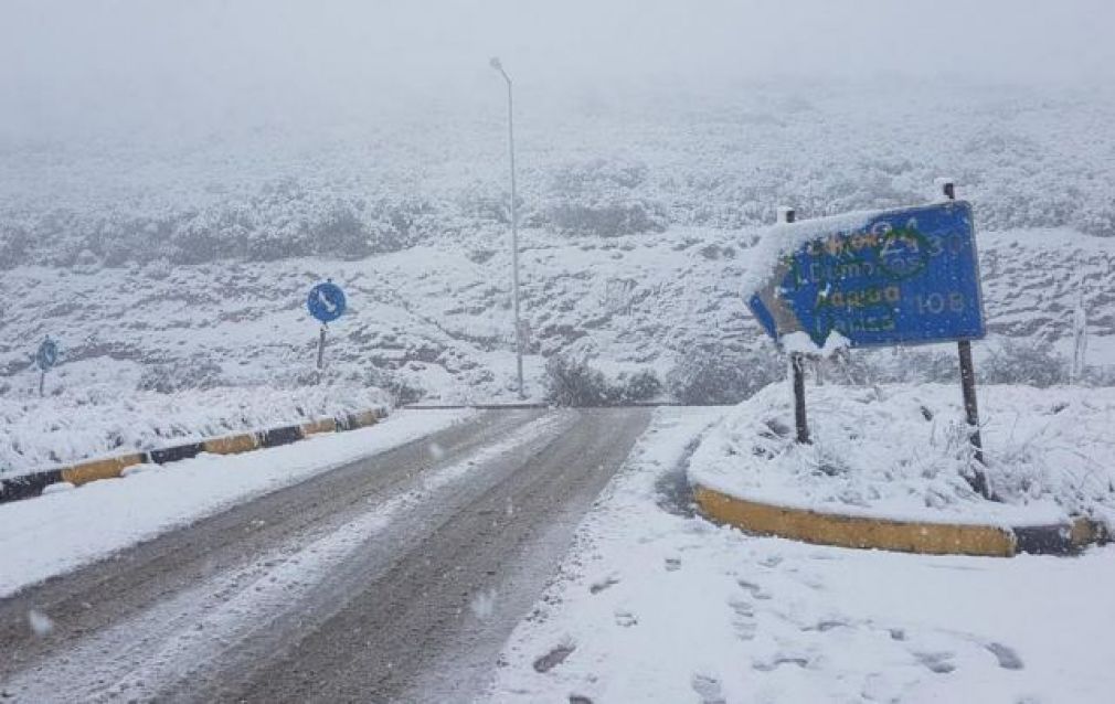 Έπεσε πολύ χιόνι στη Στερεά – Που χρειάζονται αλυσίδες