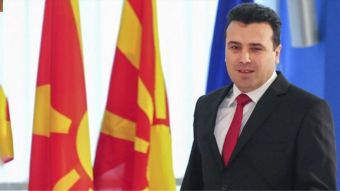 Παραιτήθηκε ο Ζάεφ - Με υπηρεσιακή κυβέρνηση η Βόρεια Μακεδονία ως τις εκλογές της 12ης Απριλίου