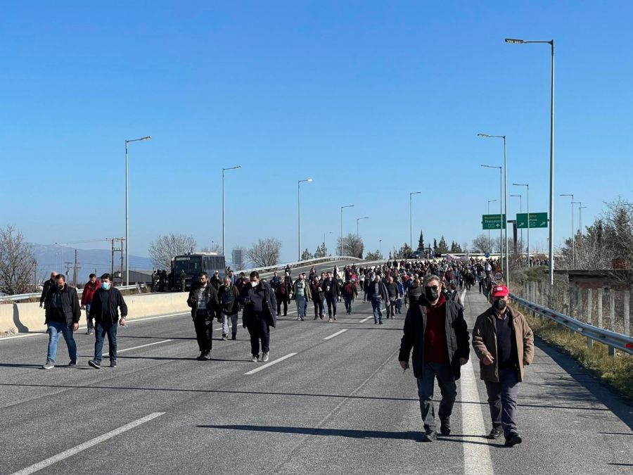 Ανακοίνωση της Πανελλαδικής Επιτροπής των Μπλόκων για συνέχιση του αγώνα