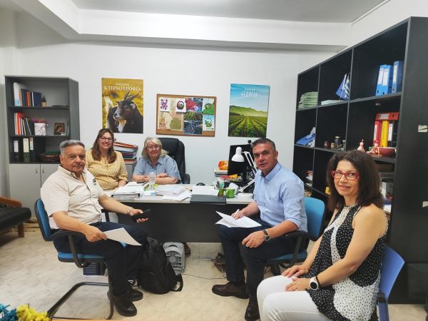 Παρεμβάσεις της Περιφέρειας Θεσσαλίας στο ΥΠΑΑΤ για στήριξη της κτηνοτροφίας και τεχνική αναβάθμιση Ελαιοκομικού και Αμπελουργικού Μητρώου