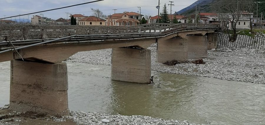 Περιβαλλοντική και Οικολογική Παρέμβαση: Ψήφισμα διαμαρτυρίας ενάντια στη μεθόδευση καθαίρεσης της παλαιάς γέφυρας Μουζακίου - Μαυρομματίου