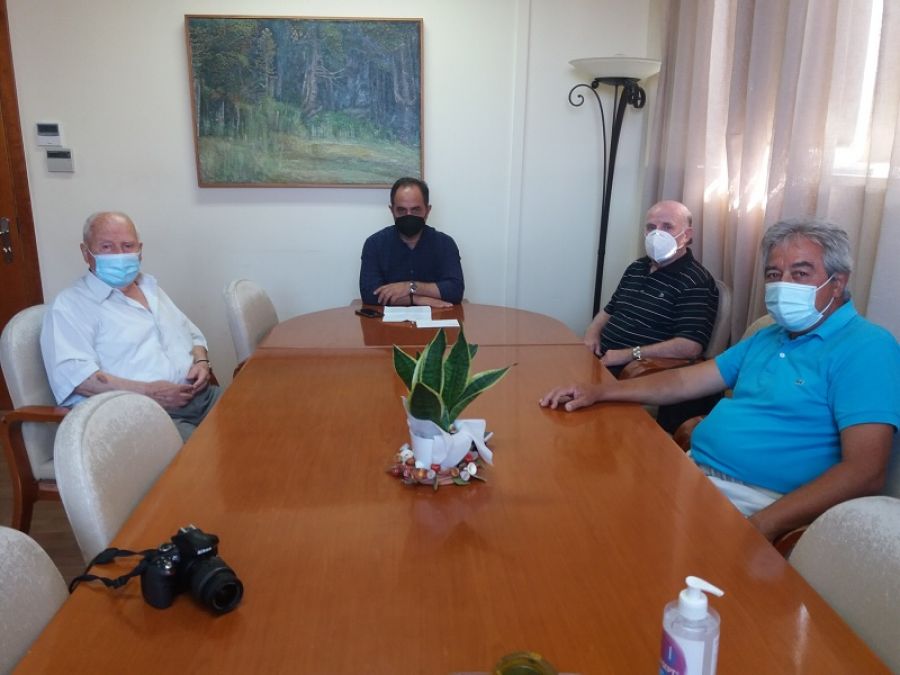 Συνάντηση "Φίλων του Γενικού Νοσοκομείου Καρδίτσας" με τον Δήμαρχο Καρδίτσας
