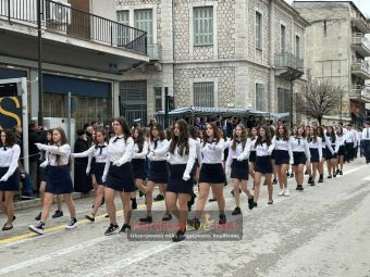 Κορύφωση εκδηλώσεων εθνικής επετείου 25ης Μαρτίου 1821 με την καθιερωμένη παρέλαση στην Καρδίτσα (+Φωτο +Βίντεο)