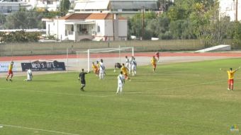 Στιγμιότυπα του αγώνα Νέα Αρτάκη - Ατρόμητος Παλαμά (1-0)