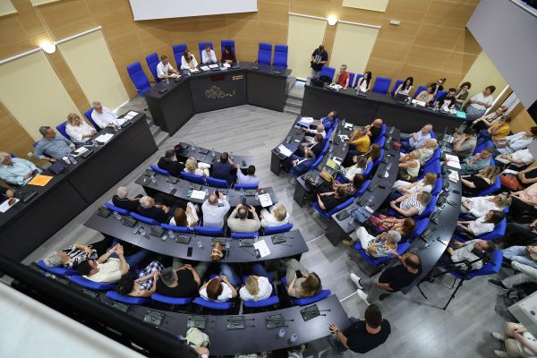 Ευρεία σύσκεψη στη Λάρισα για τη συνέχιση λειτουργίας των Κέντρων Πρόληψης