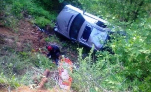 Πήλιο: Δύο νεκροί και δύο τραυματίες μετά από πτώση αυτοκινήτου σε γκρεμό