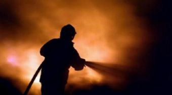 Καρδίτσα: Υλικές ζημιές σε σταθμευμένο όχημα επί της οδού Γαριβάλδη προκάλεσε πυρκαγιά