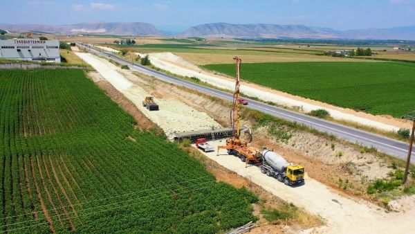 Σε εξέλιξη οι εργασίες στο νέο δρόμο από Τερψιθέα έως Ραχούλα