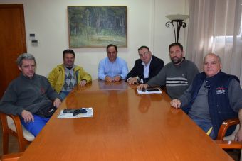 Το θέμα των χρήσεων γης συζήτησαν με το Δήμαρχο Καρδίτσας οι εκπρόσωποι του Σωματείου Ιδιοκτητών Επισκευαστών Επιβατικών Αυτοκινήτων