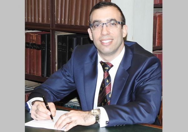 Ο Dr Αντώνης Α. Θεοδωρίδης σχετικά με την Ολική Αρθροπλαστική Γόνατος