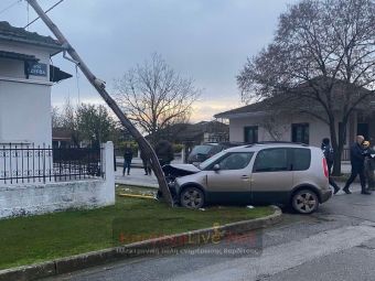 Σύγκρουση οχημάτων το απόγευμα της Τρίτης (23/11) στον Παλαμά (+Φώτο)