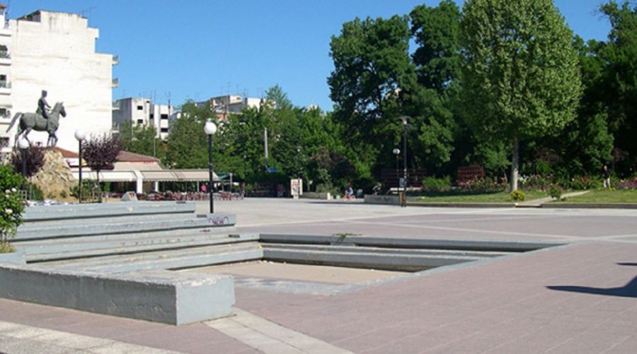 Καρδίτσα: Στα 1.500 ευρώ το τίμημα για την τοποθέτηση ψυχαγωγικών παιχνιδιών στην πλατεία Πλαστήρα