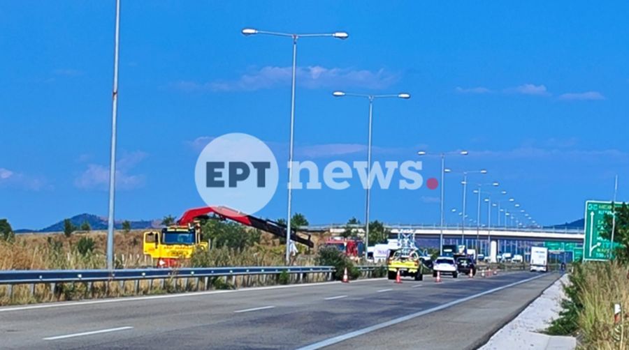 Τροχαίο με τραυματίες στην Εγνατία Οδό κοντά στον κόμβο της Μέστης