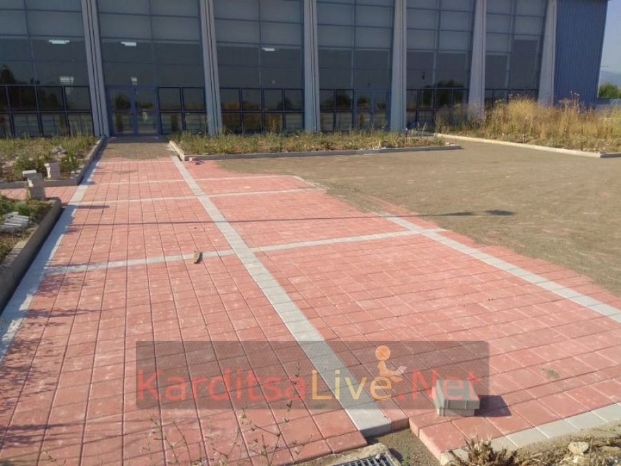Παίρνει μορφή ο περιβάλλοντας χώρος του νέου κλειστού γυμναστηρίου της Καρδίτσας (+Φώτο +Βίντεο)