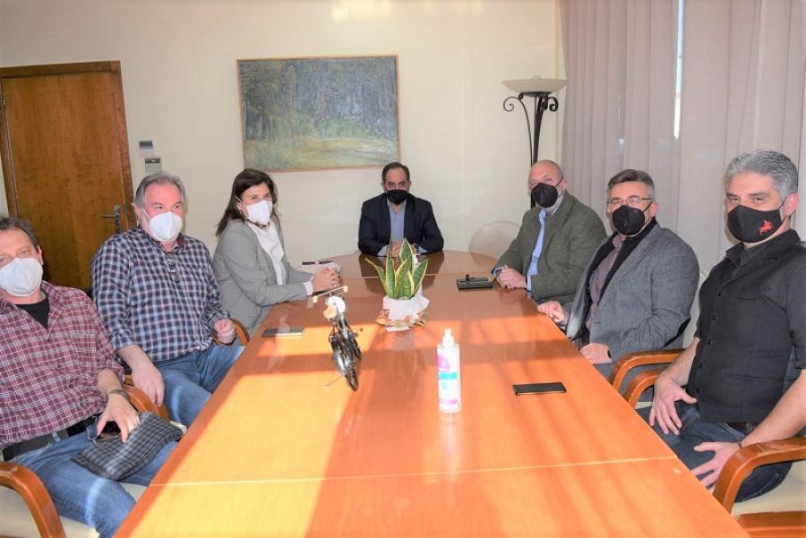 Συνεργασία Δήμου Καρδίτσας και Πανεπιστημίου Θεσσαλίας για την αξιοποίηση του Δασικού Χωριού «Δρυάδες»