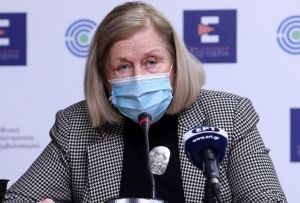 Θεοδωρίδου: Ένα περιστατικό θρόμβωσης σε 346.000 δόσεις της AstraZeneca στην Ελλάδα