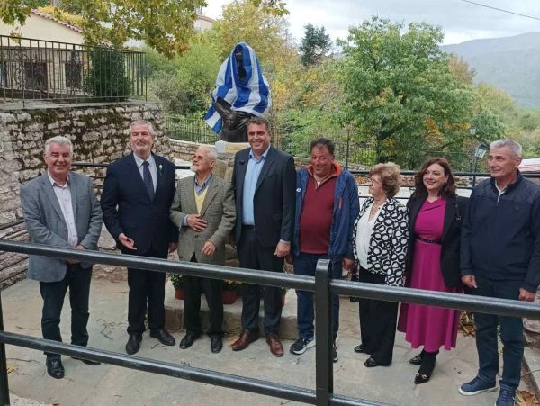 Αποκαλυπτήρια της Προτομής της Πολύτεκνης Ελληνίδας Μάνας στη Δ.Κ. Ρεντίνας και 17η Γιορτή Τσίπουρου