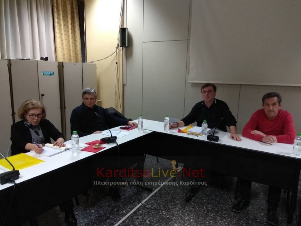 Επισημάνθηκε στον εργολάβο το πρόβλημα στο χλοοτάπητα του Δ.Α.Κ. Καρδίτσας