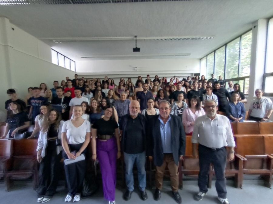 Ομιλία εκπροσώπων της ΕΣΗΕΘΣτΕΕ σε φοιτητές δημοσιογραφίας στο ΑΠΘ