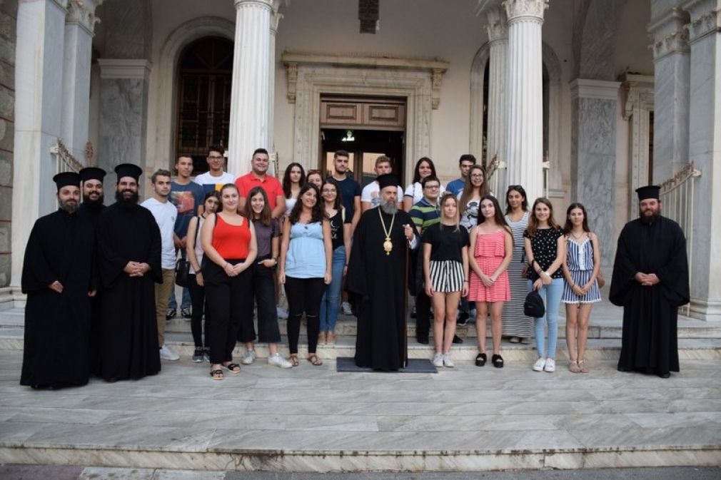 Με τους νέους φοιτητές και φοιτήτριες των Φαρσάλων και του Ν. Καρδίτσας συναντήθηκε ο Σεβ. Μητροπολίτης κ. Τιμόθεος