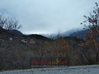 Χιονοπτώσεις στα ορεινά έδωσε το βράδυ της Παρασκευής η κακοκαιρία "Carmel"