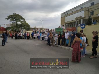 Νέα διαμαρτυρία υγειονομικών στο νοσοκομείο για τις αναστολές και άλλα χρόνια αιτήματα (+Φώτο +Βίντεο)