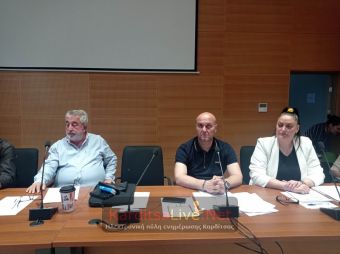 Δημοτικό Συμβούλιο Καρδίτσας: Παρατάσεις για ασφαλτοστρώσεις, «Ορίζοντες» και ελαστικό τάπητα στο ΔΑΚ