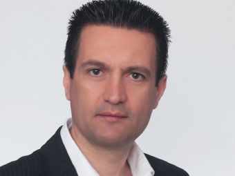 Γ. Γεννάδιος: "Κατάργηση των επερωτήσεων: Συνεδριάσεις για διοικητικά ή πολιτικά ζητήματα;"