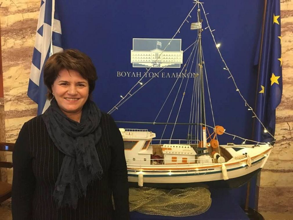 Ευχές για το νέο έτος της Χρυσούλας Κατσαβριά – Σιωροπούλου