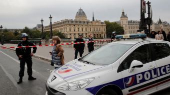 Επίθεση με μαχαίρι στο αρχηγείο της Αστυνομίας στο Παρίσι - 4 νεκροί
