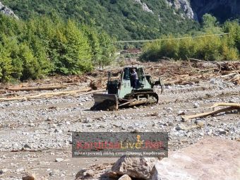 Μουζάκι: Απεγκλωβισμός ατόμων και μεταφορά ειδών πρώτης ανάγκης με χρήση ελικοπτέρου