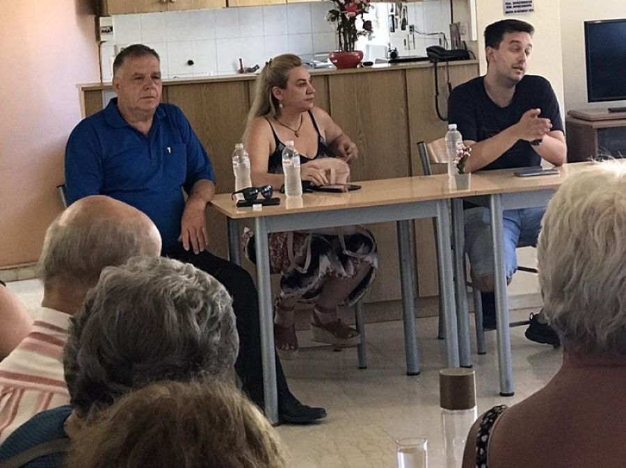 Εκδήλωση στο ΚΑΠΗ Σοφάδων για τον καύσωνα και την ασφάλεια στη θάλασσα