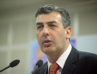 Νίκος Παππάς: "Ρήξη...με ό,τι μας κρατάει πίσω ως κοινωνία"