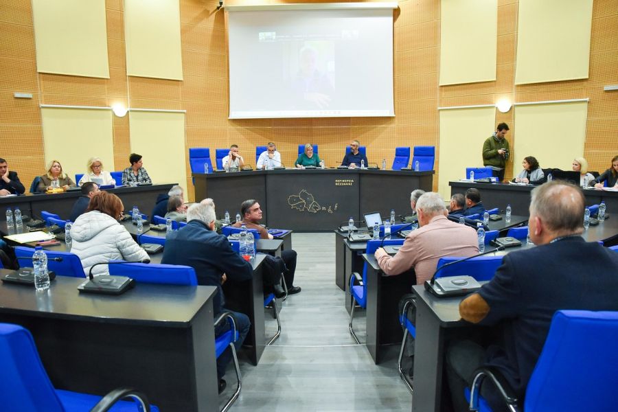 Περιφέρεια Θεσσαλίας: Επισημοποίηση συνδιοργάνωσης του θεματικού εορταστικού πάρκου στο Παυσίλυπο