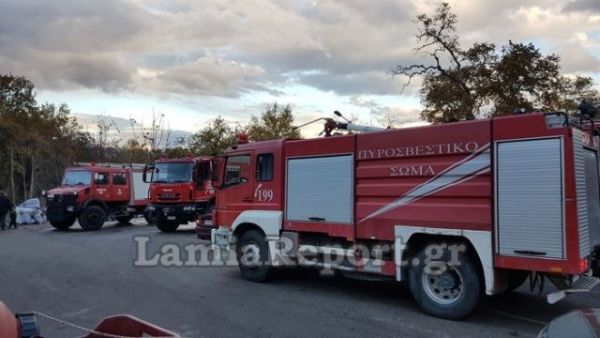 Ξέσπασε πυρκαγιά σε δύο διαφορετικές εστίες στις Κομποτάδες Φθιώτιδας