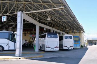 Θετικό δείγμα κορονοϊού σε δρομολόγιο του ΚΤΕΛ Καρδίτσας: Εντοπίστηκαν 15 εκ των επιβατών - Αναζητούνται οι υπόλοιποι